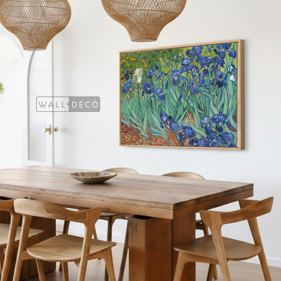 Cuadro Arte Clásico Lirios – Van Gogh con marco madera natural en comedor