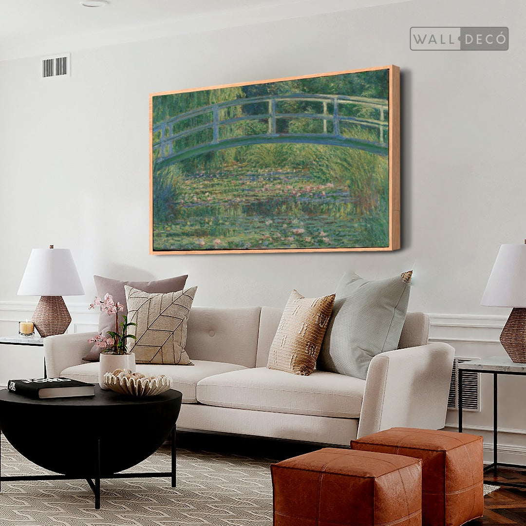 Cuadro Arte Clásico El Puente Japonés – Monet con marco madera natural en sala