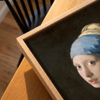 Cuadro Arte Clásico La Joven de la Perla – Vermeer, detalle de la textura del lienzo y el marco