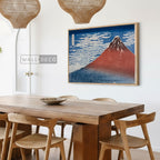 Cuadro Arte Clásico Fuji Rojo – Hokusai con marco madera natural en comedor