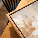 Cargar imagen en el visor de la galería, Cuadro Abstracto Minimalista Flor de Terracota Vertical - detalle de textura del lienzo

