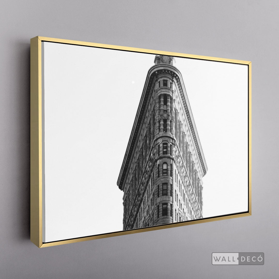 Cuadro New York Flatiron Horizontal - marco dorado