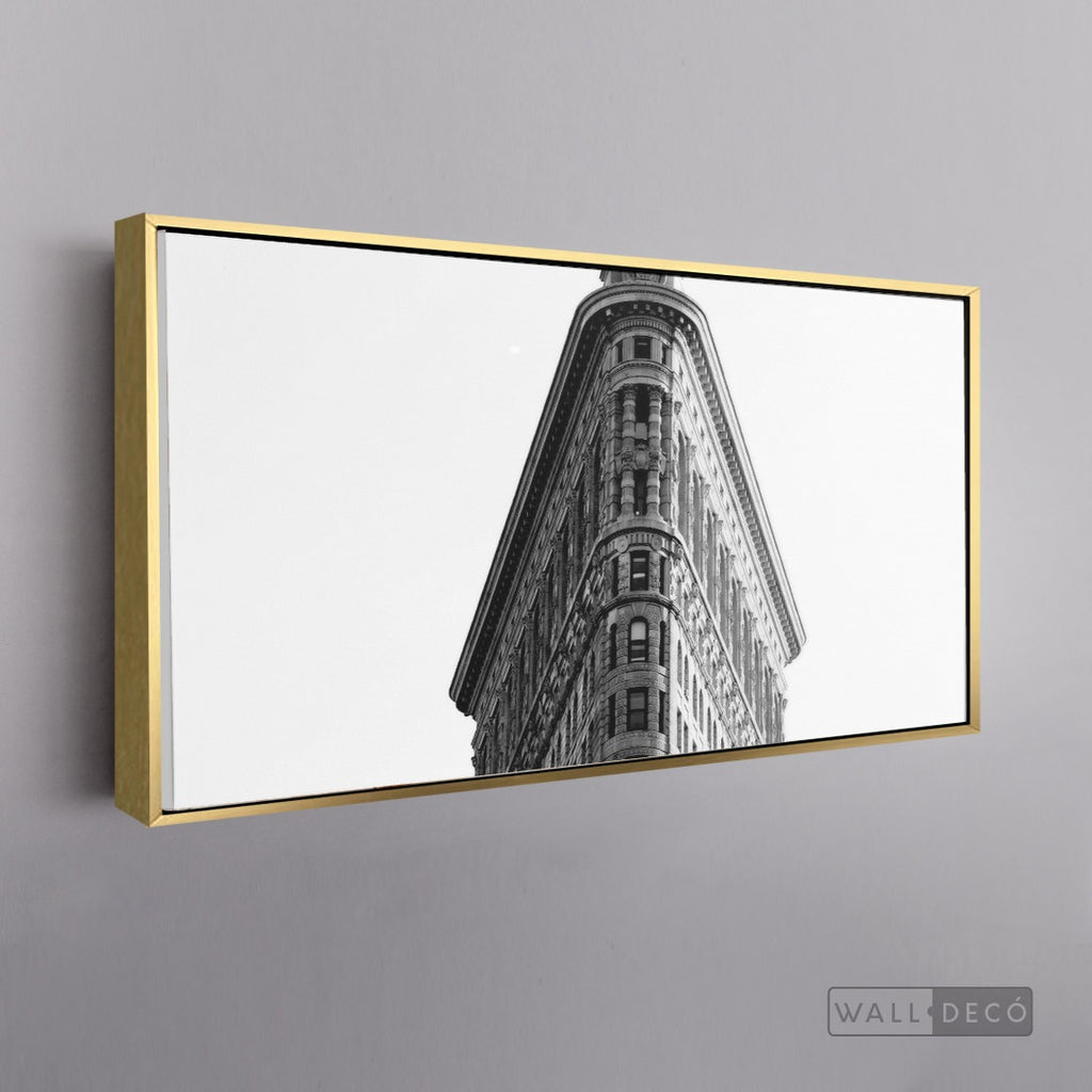 Cuadro New York Flatiron Horizontal - marco dorado 145x55